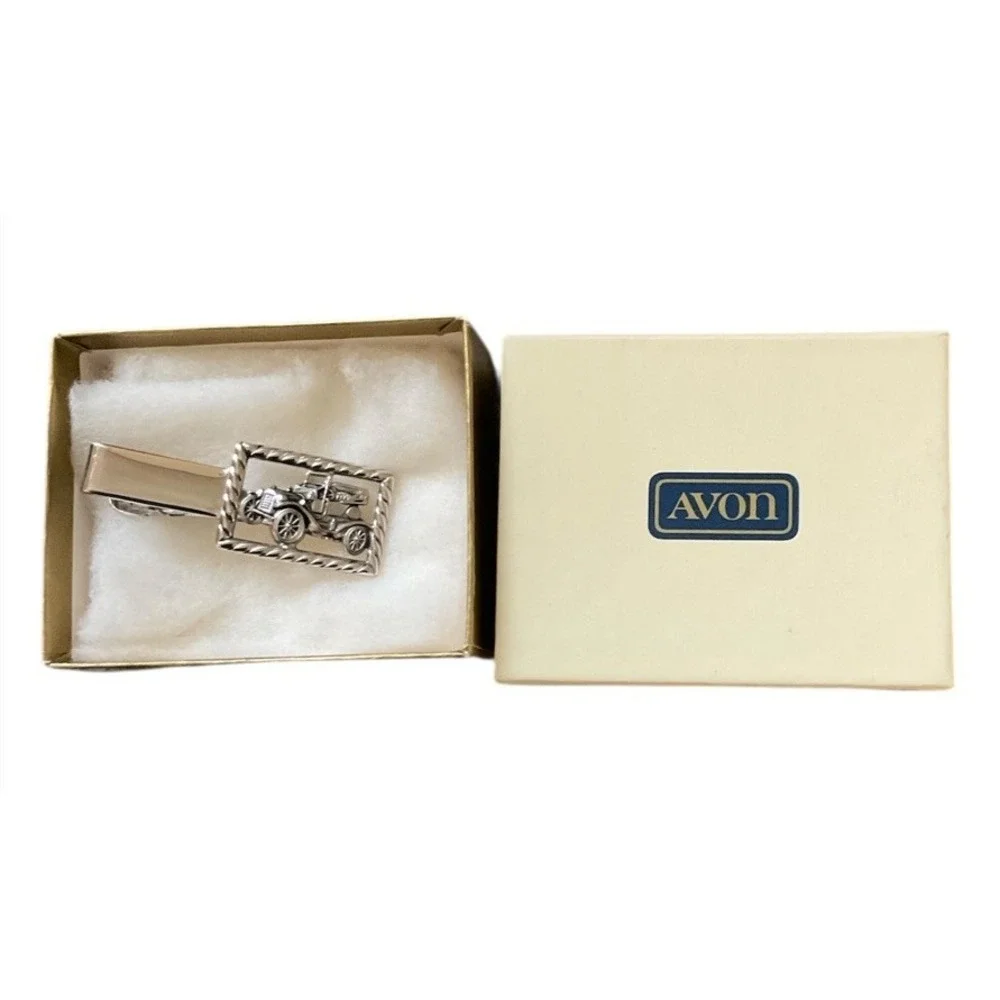 Avon Old Buggy Antique Car Tie Clip Vintage